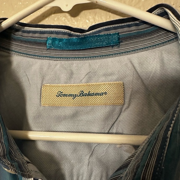Tommy Bahama - Picture 6 of 7